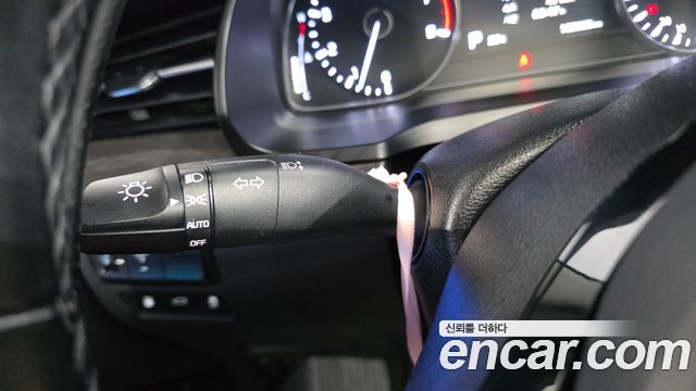Kia K7 2020 — photo 27