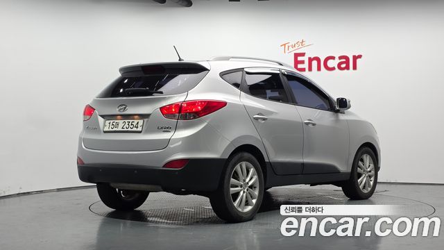 Hyundai Tucson 2012 — photo 2
