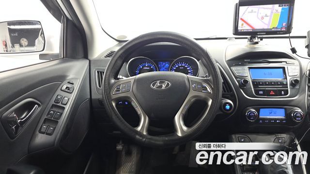 Hyundai Tucson 2012 — photo 18