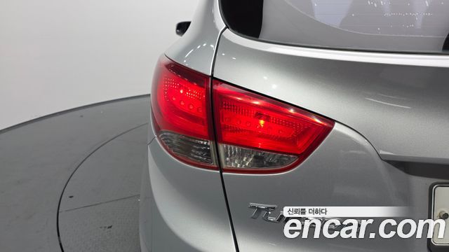 Hyundai Tucson 2012 — photo 9
