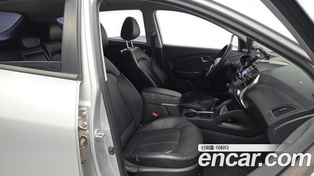 Hyundai Tucson 2012 — photo 16