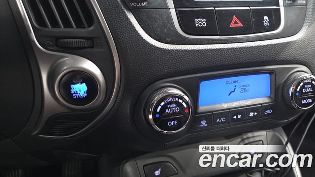 Hyundai Tucson 2012 — photo 28