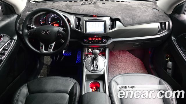 Kia Sportage 2012 — photo 10