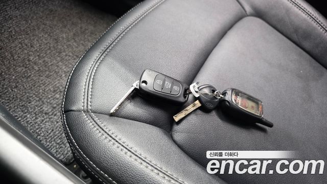 Kia Sportage 2012 — photo 28