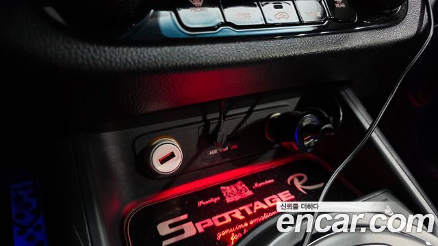 Kia Sportage 2012 — photo 31