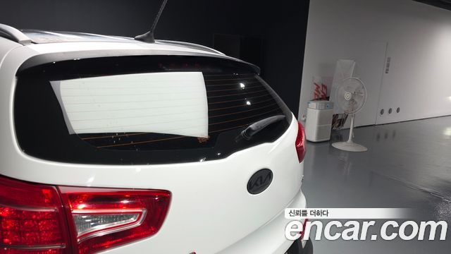 Kia Sportage 2012 — photo 35