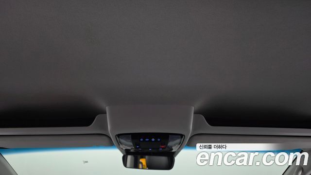 Hyundai Staria 2025 — photo 26