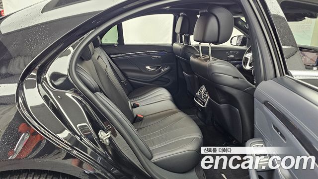 Mercedes-Benz S-Class 2020 — photo 17