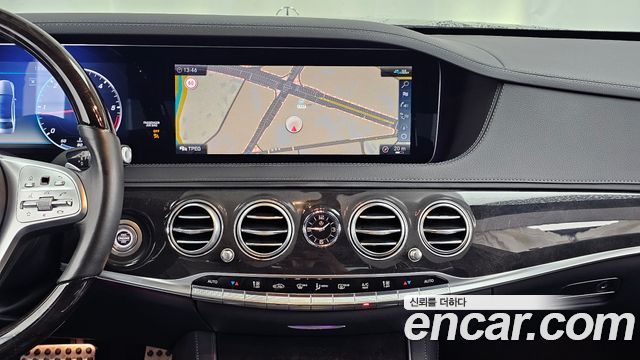 Mercedes-Benz S-Class 2020 — photo 19