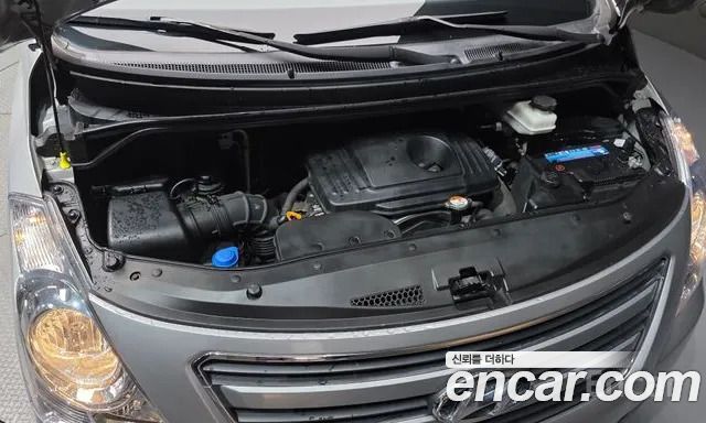 Hyundai Starex 2016 — photo 7