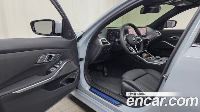 BMW 3-Series 2025 — photo 13