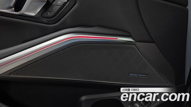 BMW 3-Series 2025 — photo 24