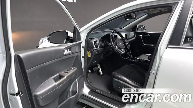 Kia Sportage 2019 — photo 10