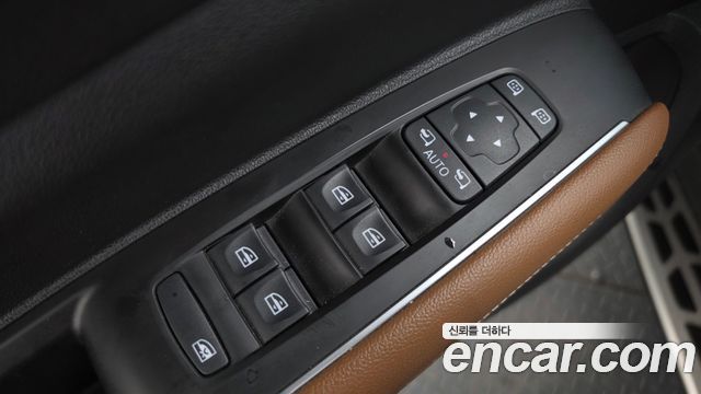 Renault Korea QM6 2021 — photo 36