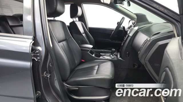 KG Mobility KORANDO 2018 — photo 17