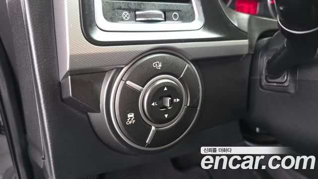 KG Mobility KORANDO 2018 — photo 27