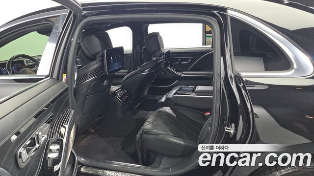 Mercedes-Benz S-Class 2021 — photo 17