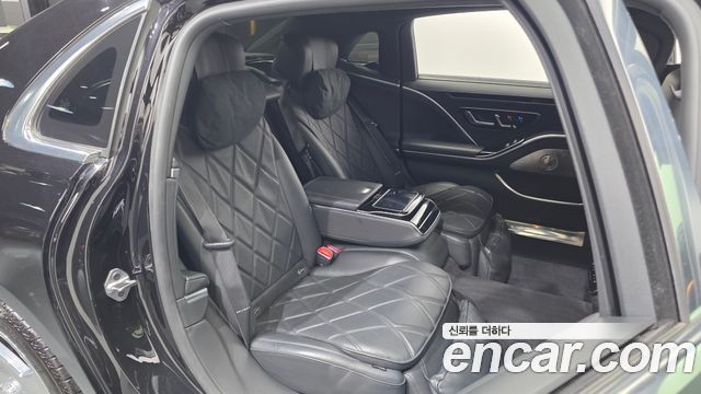 Mercedes-Benz S-Class 2021 — photo 18