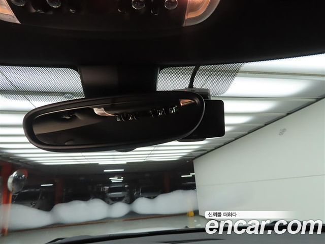 Mini Cooper 2023 — photo 16