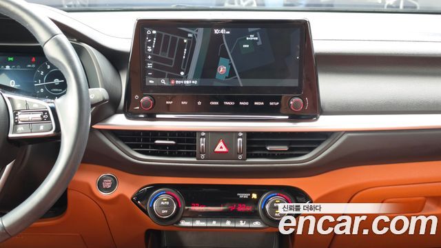 Kia K3 2024 — photo 20