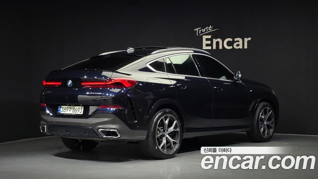 BMW X6 2021 — photo 2