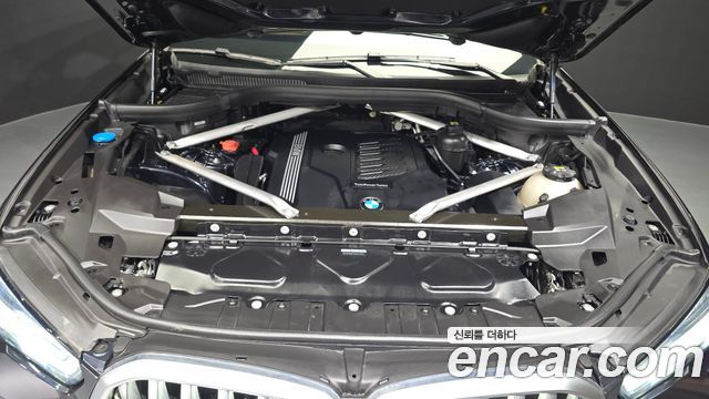 BMW X6 2021 — photo 6