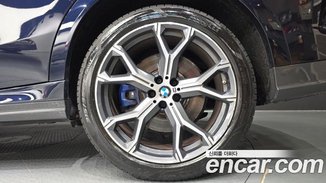 BMW X6 2021 — photo 7