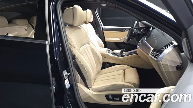 BMW X6 2021 — photo 16