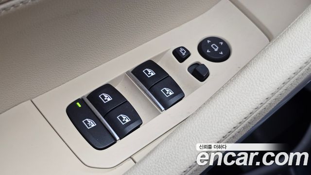 BMW X6 2021 — photo 34