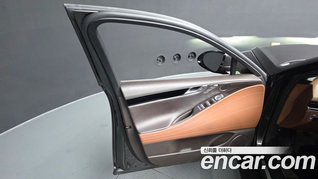 Genesis G80 2024 — photo 14