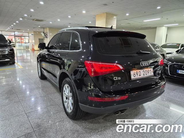 Audi Q5 2011 — photo 3