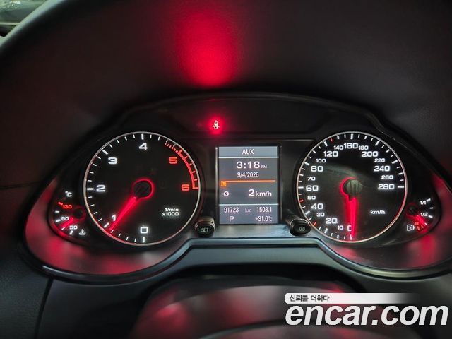 Audi Q5 2011 — photo 7