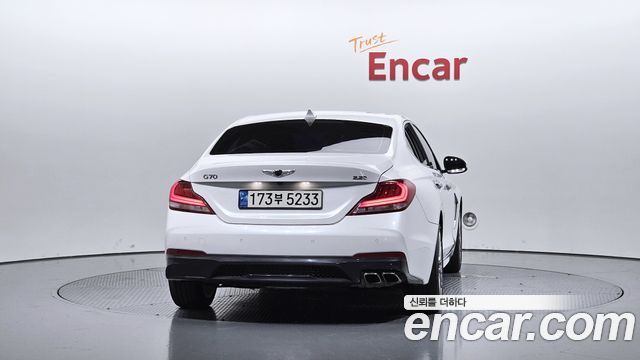 Genesis G70 2019 — photo 4