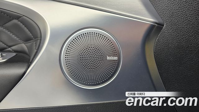 Genesis G70 2019 — photo 28