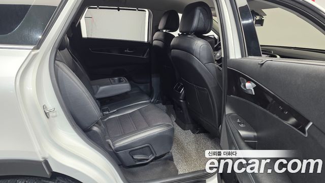 Kia Sorento 2015 — photo 12