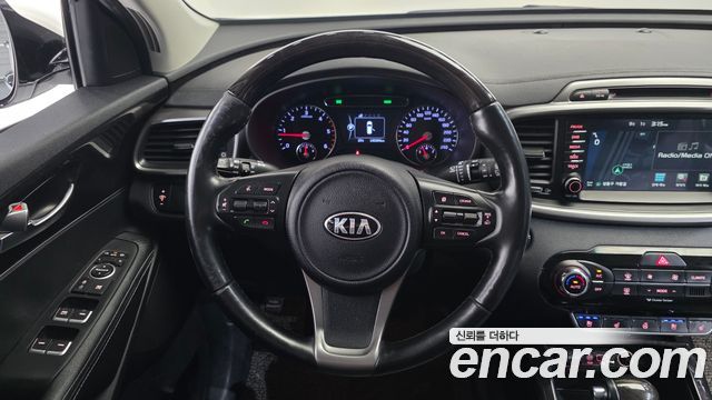 Kia Sorento 2015 — photo 13