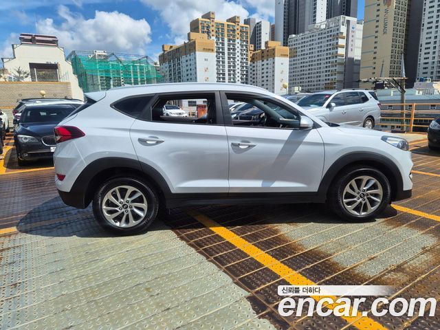 Hyundai Tucson 2017 — photo 9