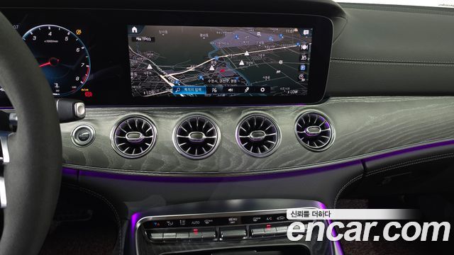 Mercedes-Benz AMG GT 2023 — photo 18