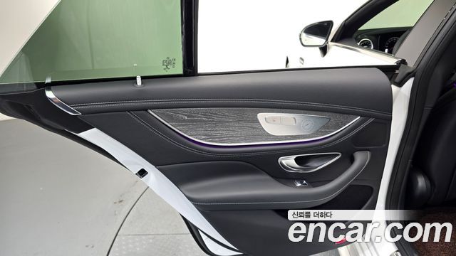 Mercedes-Benz AMG GT 2023 — photo 15