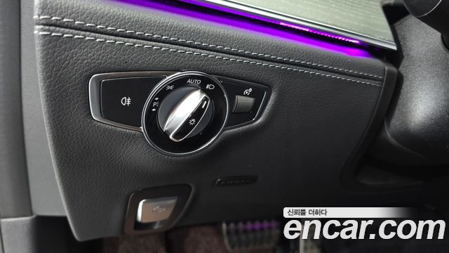 Mercedes-Benz AMG GT 2023 — photo 27