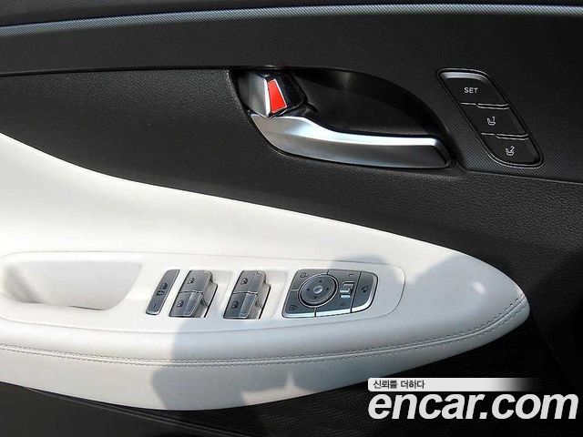 Hyundai Santafe 2021 — photo 15