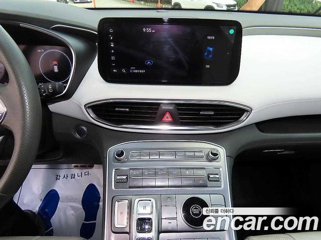 Hyundai Santafe 2021 — photo 16