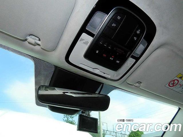 Hyundai Santafe 2021 — photo 17