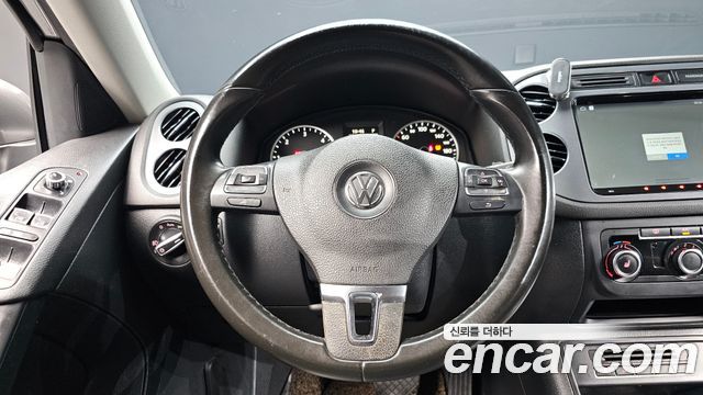 Volkswagen Tiguan 2014 — photo 13