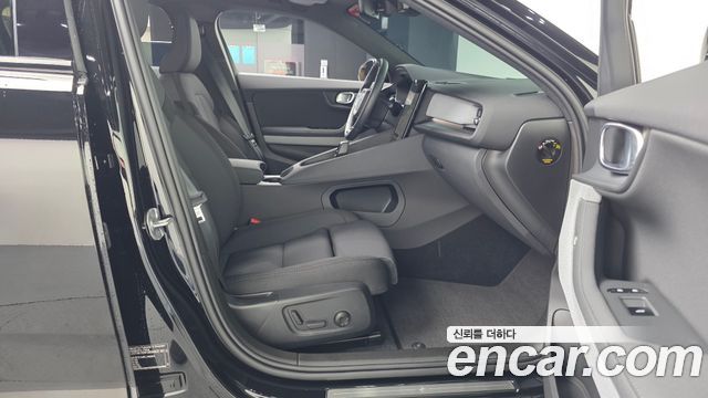Polestar Polestar 2 2024 — photo 17