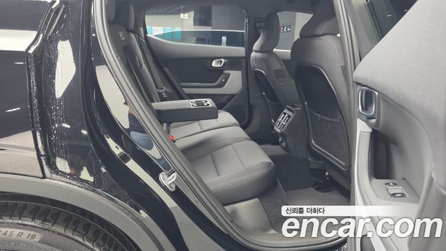 Polestar Polestar 2 2024 — photo 18