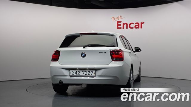 BMW 1-Series 2014 — photo 4