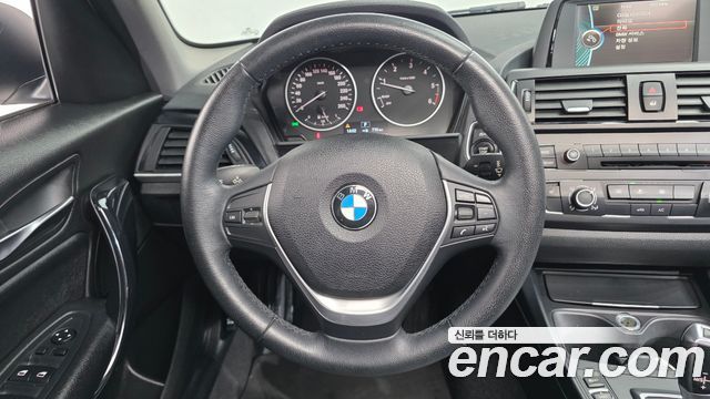 BMW 1-Series 2014 — photo 14