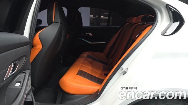 BMW M3 2025 — photo 18