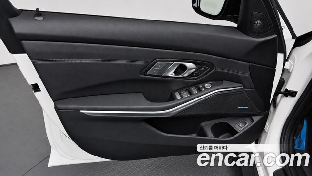 BMW M3 2025 — photo 14